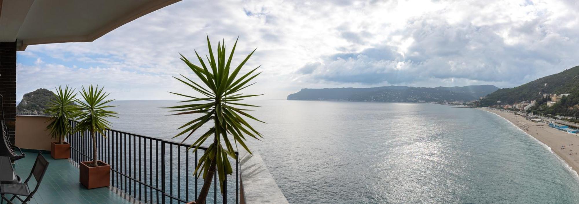 Casa Isola Lägenhet Bergeggi Exteriör bild